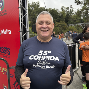 Filho do criador da Corrida Wilson Buch celebra sucesso da 55ª edição