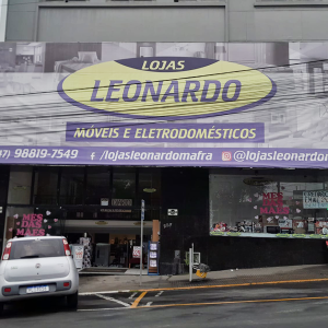 Loja promove ofertas em móveis e eletrodomésticos com condições especiais de pagamento; confira