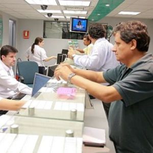 Sindicato consegue na Justiça fechamento dos bancos paranaenses