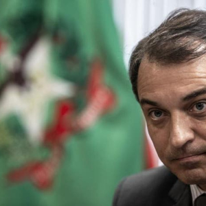 Segundo processo de impeachment contra Carlos Moisés é aprovado na Alesc