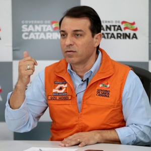 Moisés desiste de reabrir comércio e prorroga isolamento social em SC