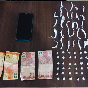 Foragido da “Operação Argos” é flagrado pela Guarda Patrimonial com 64 pedras de crack