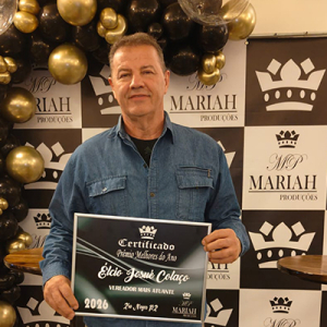 Elcio Colaço recebe prêmio de “Vereador Mais Atuante do Ano” de Rio Negro