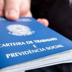 Está procurando emprego? Escritório abre vaga para recepcionista