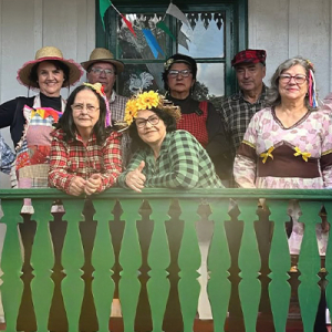 Concurso elege realeza julina da terceira idade em Itaiópolis; veja como se inscrever