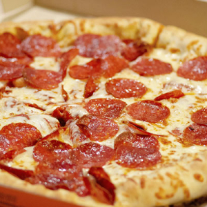 Que tal uma “Pizza do Bem”? Encomendas da ação beneficente da Apae estão na reta final 