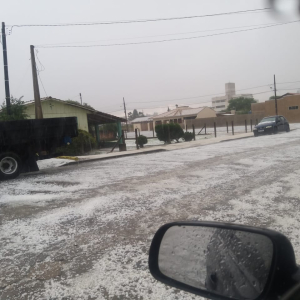 Granizo atinge várias cidades de Santa Catarina; veja vídeo e fotos