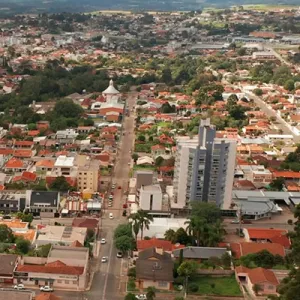 1.882 famílias aguardam solução habitacional em Mafra; relatório aponta moradores em áreas de risco e casas precárias