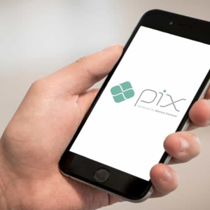 Pix começa a operar em fase restrita