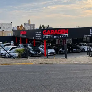 Feirão de carros sorteia iPhone 17 e traz taxas especiais neste sábado