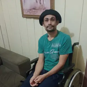 Família faz arrecadação para comprar medicamento para homem com esclerose múltipla