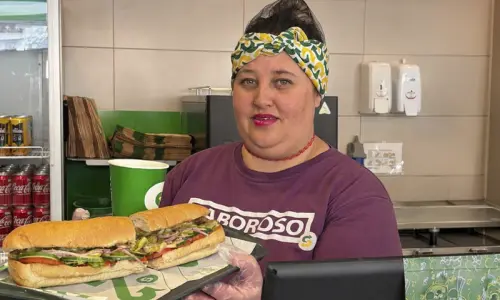 Subway tem promoção que dobra o tamanho do sanduíche nesta quinta-feira