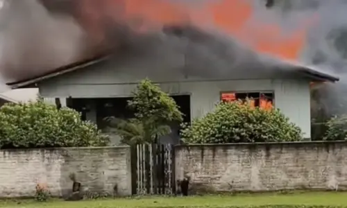 Incêndio destrói residência no interior de Itaiópolis