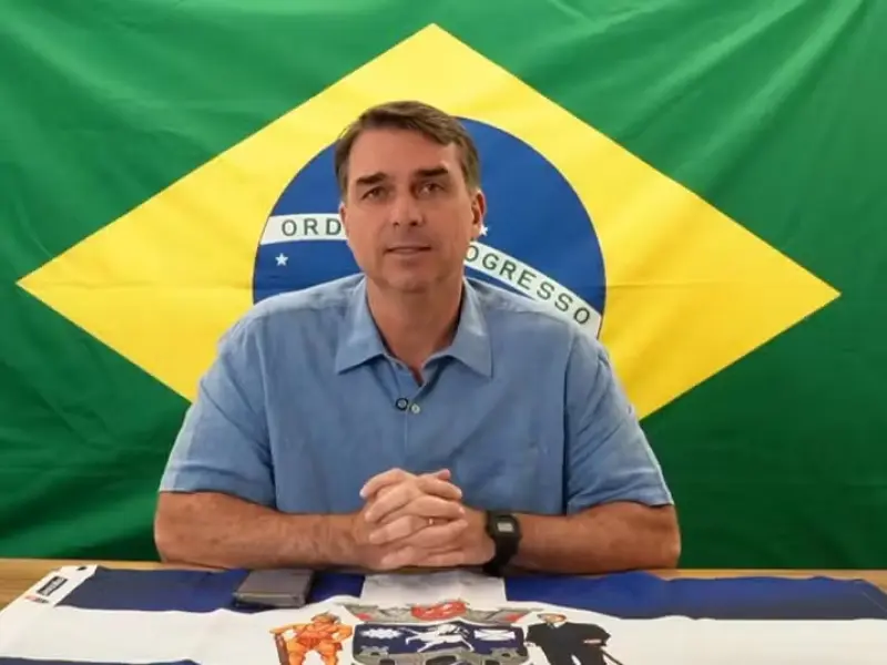 Com 100% das urnas apuradas, Flavio Bolsonaro é o mais votado em Campo do Tenente; veja resultado