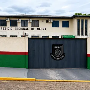 Em Mafra, Lula vence votação para presidente no Presídio Regional
