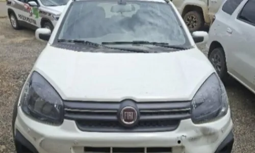 Carro furtado de barracão é recuperado pela Polícia Militar em Mafra