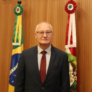 Presidente do TRE-SC diz que compra de votos ainda é principal tipo de crime eleitoral