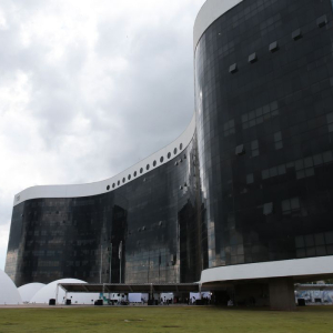 TSE esclarece que não cobra multa indevida pelo uso do e-Titulo