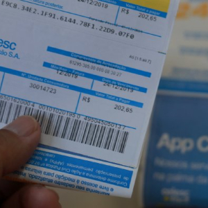 Consumidores podem negociar dívidas com Casan e Celesc na XV Semana Nacional de Conciliação