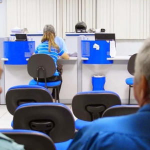 Recadastramento de aposentados está suspenso até o fim do ano