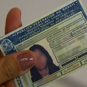 Habilitações vencidas em 2020 terão um ano a mais de validade