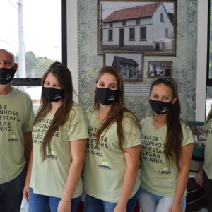 4 Patas: centro de estética e pet shop traz novo conceito para Rio Negro