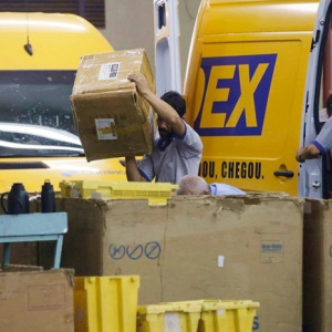 Correios oferece coleta gratuita de encomendas durante a pandemia