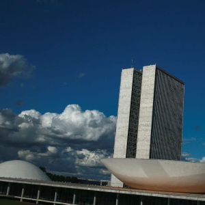 Senado aprova crédito mais barato para socorrer micro e pequenos