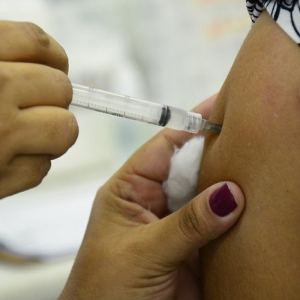 MPSC monitora campanha de vacinação contra covid-19 para evitar “fura-fila”