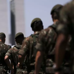 Defesa esclarece custos com alimentação de militares