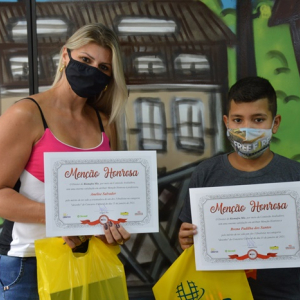 Riomafra Mix premia mais um ganhador do Concurso Cultural