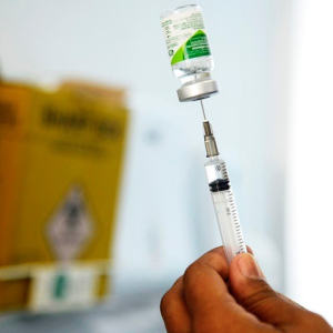 Vacinação contra a gripe terá horário estendido nesta terça em Rio Negro