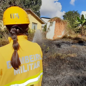 Bombeiros registram dois incêndios em áreas de vegetação em Mafra