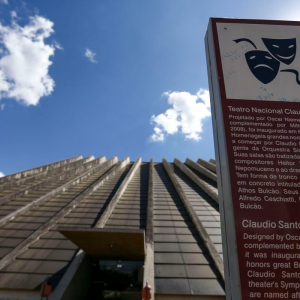 Câmara aprova ajuda de R$ 3 bilhões ao setor cultural