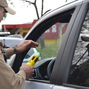 Polícia Militar irá distribuir 370 bafômetros em todos os municípios do estado