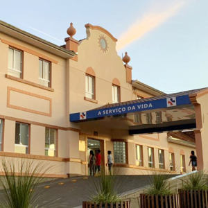 Pacientes recebem atendimento humanizado na UTI do Hospital de Mafra