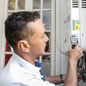 Compagas reforça importância da manutenção correta dos aquecedores