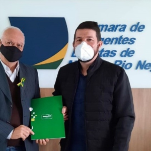 Associados da CDL recebem desconto na contratação de planos de saúde da Unimed