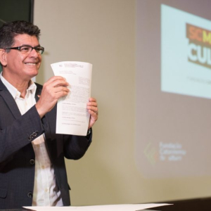“Vamos descentralizar e integrar a cultura em SC”, afirma Edinho Lemos