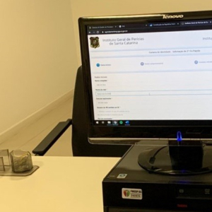 Catarinenses podem solicitar segunda via da carteira de identidade pela internet
