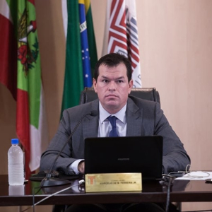 “A pandemia é um desafio para as contas públicas”, afirma presidente do TCE/SC