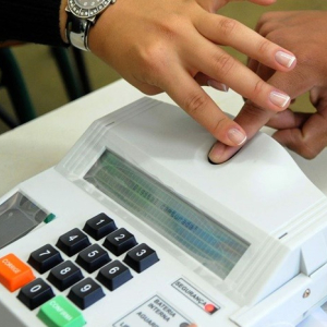 Para evitar contágio, TSE excluirá biometria nas eleições municipais