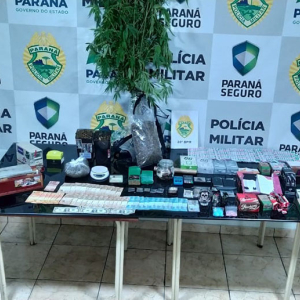 Homem é preso com grande quantidade de drogas em Rio Negro