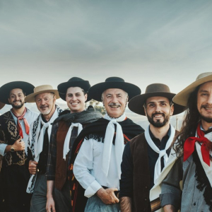 Espaço Vitória recebe show do grupo Os Serranos neste sábado em Mafra