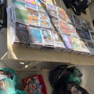 Polícia Civil apreende mais de 5 mil CDs e DVDs piratas em Riomafra