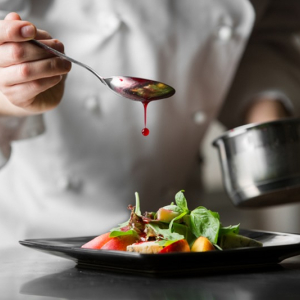 Canal C abre matrículas para curso de Cozinheiro Profissional
