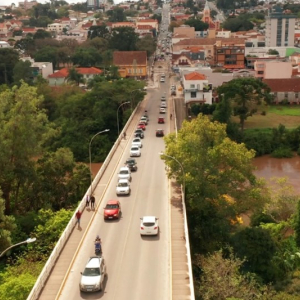 Como solucionar o problema do trânsito em Riomafra?
