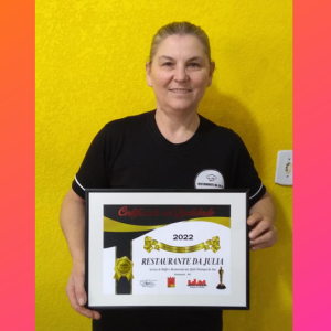 Restaurante da Júlia ganha título de empresa destaque em Itaiópolis