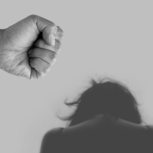 Saiba como as vítimas de violência doméstica podem solicitar medidas protetivas