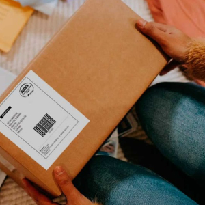 Descarte incorreto de embalagens pode facilitar ação de golpistas